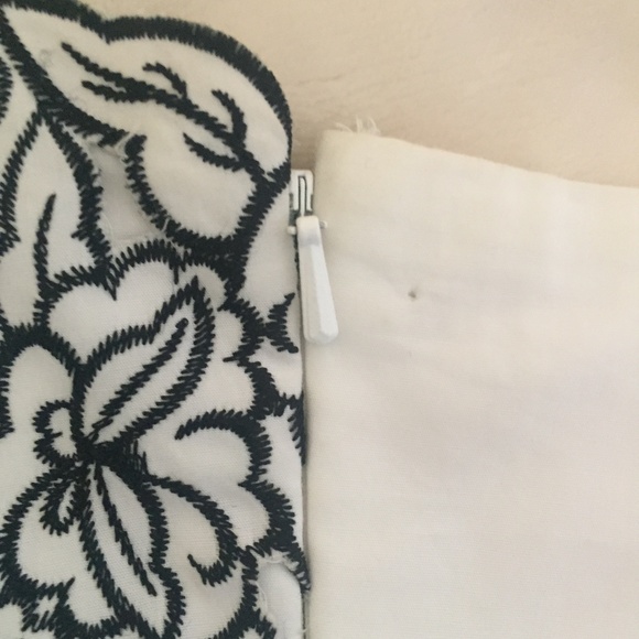 WHBM Cotton Strapless dress, size 4 - Picture 7 of 8